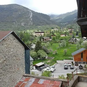 https://les-millefonds.fr-provencehotel.com